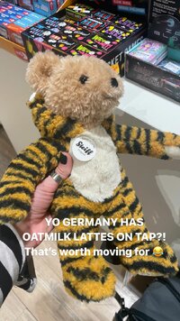 dani_thorne_20240404_STORIES_3338796429289196659_1_3338796429289196659.jpg