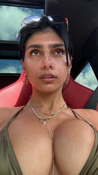 miakhalifa_20240421_STORIES_3351169142453373142_6_3351170979147474159.jpg