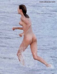 Uma Thurman 30413815942f39f8e6f0.jpg