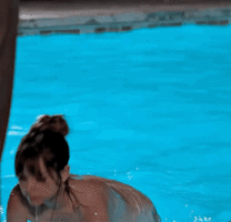 RDT_20240615_1532508272543086975996045.gif