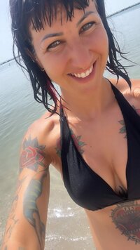 elisa c6.jpg