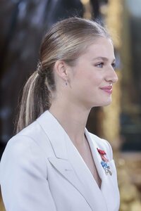princesa-leonor-v0-qg1qsazpe87d1.jpg