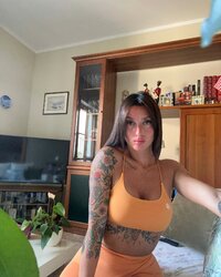 LoveThreads.Net_457270362_18046823545905290_7057499382842149200_n.jpg