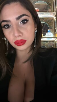 LoveThreads.Net_414674155_685395887107371_6401406933423330874_n.jpg