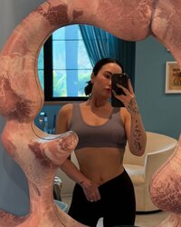 ddlovato_1738618633466.jpg