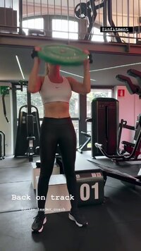 vlcsnap-2025-02-11-23h42m21s796.jpg
