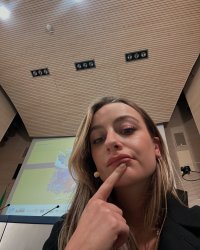 carolinatedeschi_1741348765_3583015595445414401_27886472695.jpg