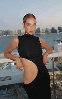 Chiara_.gif