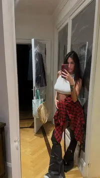 vickymiha-20250517_211329-1487880733.webp