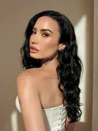 ddlovato_1749123433040.webp