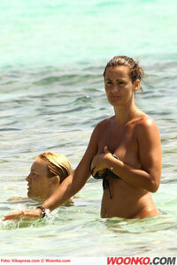 samantha-de-grenet-bikini-formentera-2013-10.jpg