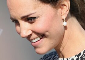 kate-middleton-style-visiting-the-turner-contemporary-gallery-in-margate-march-2015_29.jpg
