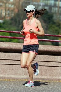 pippa-middleton-jogging-in-london-april-152015-x20-16.jpg