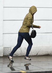 pippa-middleton-out-and-about-in-london-april-292015-x25-9.jpg