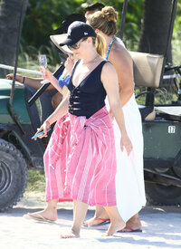 Melissa Joan Hart and some friends enjoy a day on the beach in Miami_14.jpg