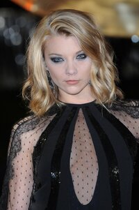 Natalie Dormer - Premiere of 'The Hunger Games_ Mockingjay Part 2 016.jpg