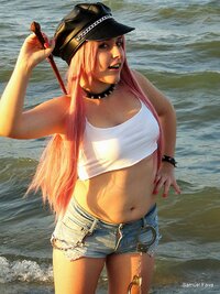 some_poison_on_the_beach__beware__by_sajikacosplay-d7si3b1.jpg