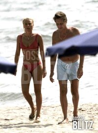 De-Filippi-Maria-Spiaggia-Madre-Fratello-08.jpg