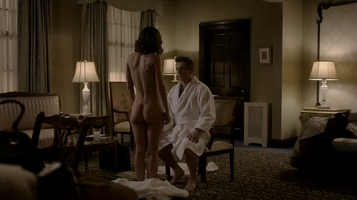 C__Data_Users_DefApps_AppData_INTERNETEXPLORER_Temp_Saved Images_Lizzy_Caplan-nude-Masters_of_se.png