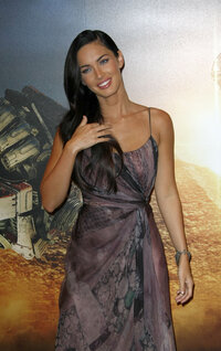 MeganFox_Transformers-2-Paris-Photocall_Vettri.Net-06.jpg
