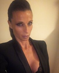 E (41).jpg