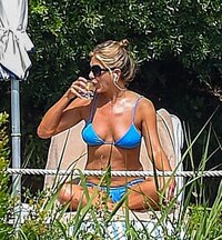 76492632_panda-for-hqcelebcorner-net-10.jpg