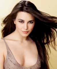 Mag-Series-intervista-Karin-Proia-attrice-di-Boris-e-Le-tre-rose-di-Eva_1.png