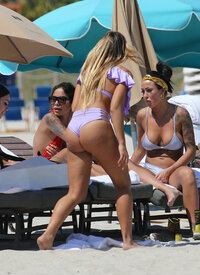 101821484_hqcelebcorner-4.jpg