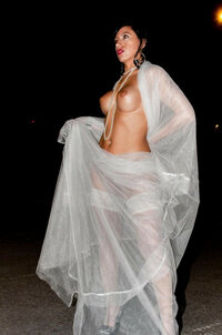 457201_shoot_notte_2_jpg2ccb92cee99fc4cd3f2adacc29b279a1.jpeg