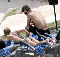 fergie im bikini 17.jpg