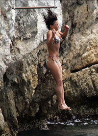 michelle rodriguez in bikini 26.jpg