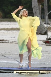 Rita-Ora-Upskirt-TheFappeningBlog.com-9.jpg