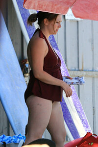 melissa joan hart al mare 05.jpg