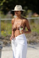 Candice-Swanepoel-Lais-Ribeiro-Sexy-The-Fappening-Blog-42.jpg