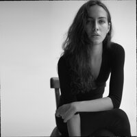 Naturalistic_Woman_13.jpg