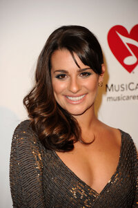 lea michelle al gala 05.jpg