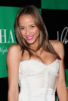 dania ramirez al gala 04.jpg