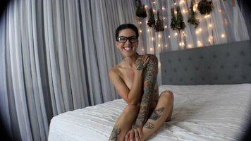 01-Olivia-Black-Nude.jpg