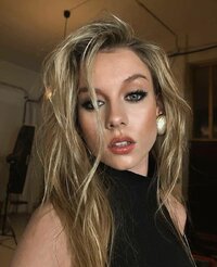 Ester (17).jpg