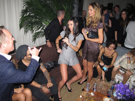 demi moore al party 11.jpg