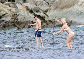 julianne hough in bikini 05.jpg
