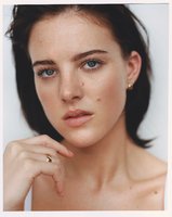 Eliza-Cummings-Wonderland-Magazine-Summer-2017-Charlotte-Hadden-4.jpg