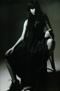 DaisyLowe_13.jpg