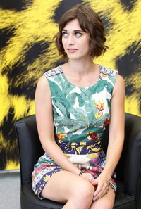 lizzy caplan al talk 04.jpg