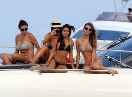 vanessa hudgens in yacht 29.jpg