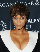 tyra banks al gala 06.jpg