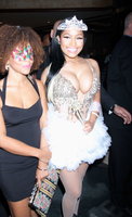 nicki minaj al halloween party 03.jpg