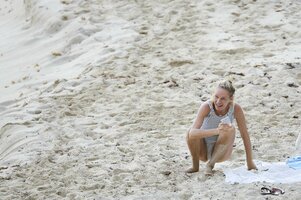 uma thurman al mare 05.jpg