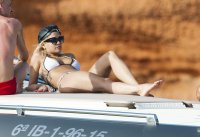 rita ora in yacht 38.jpg