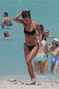 karrueche tran in bikini nero 39.jpg